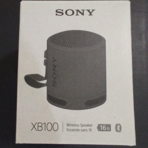SONY XB100 WIRELESS SPEAKER WITH 16 HRS BATTERY LIFE, WORKS WITH APPLE & ANDROID - Picture 5 of 9